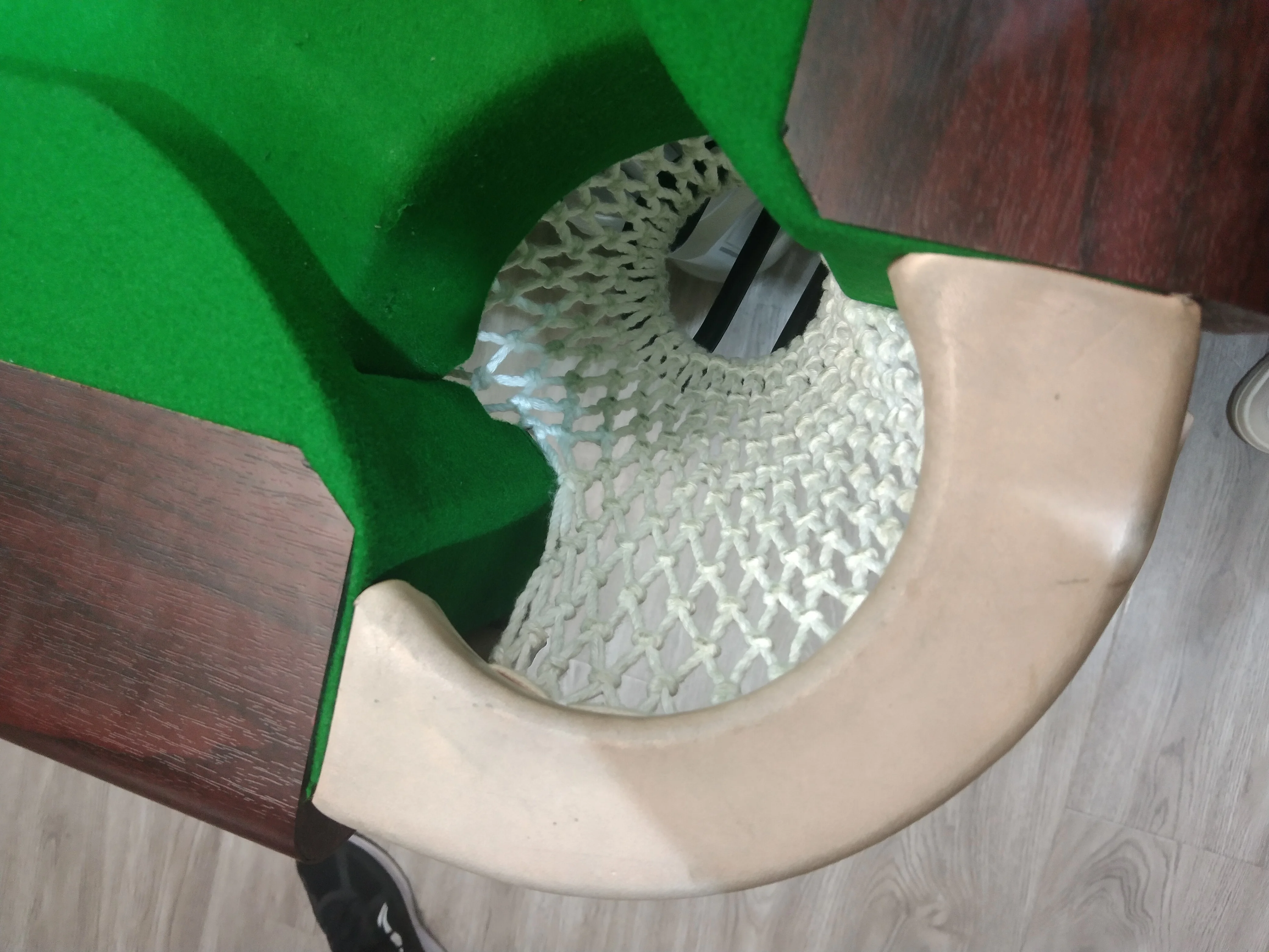 China Manufacturer Factory Price 9ft Billiard 8 Ball Slate Pool Table