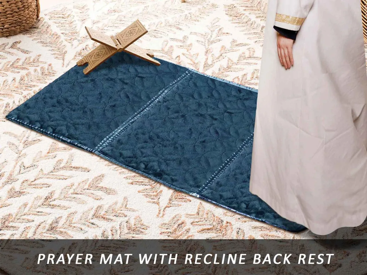 New Custom Design Foldable Rest Back Take Prayer Mat Navy Islamic Prayer Mat Muslim Rug Foldable Mat