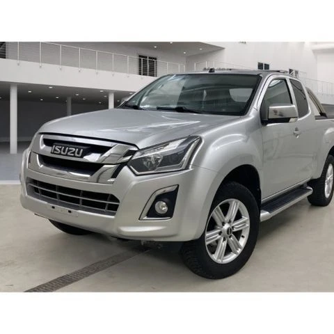 Использованный D-MAX ISU ZU 2011