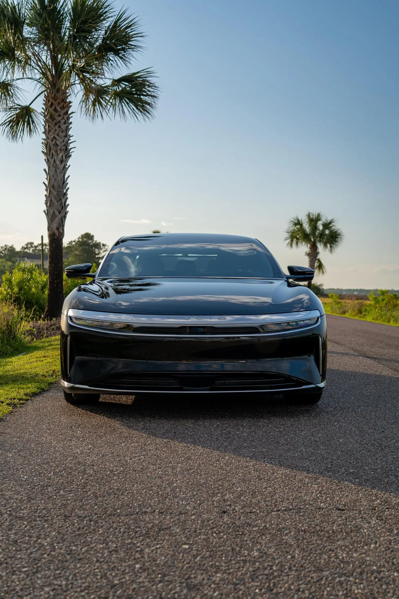 Neatly Used 2023 Lu-Cid Air Touring Dual-Motor AWD, Glass Canopy Roof, Highly Equipped (Mileage 30)