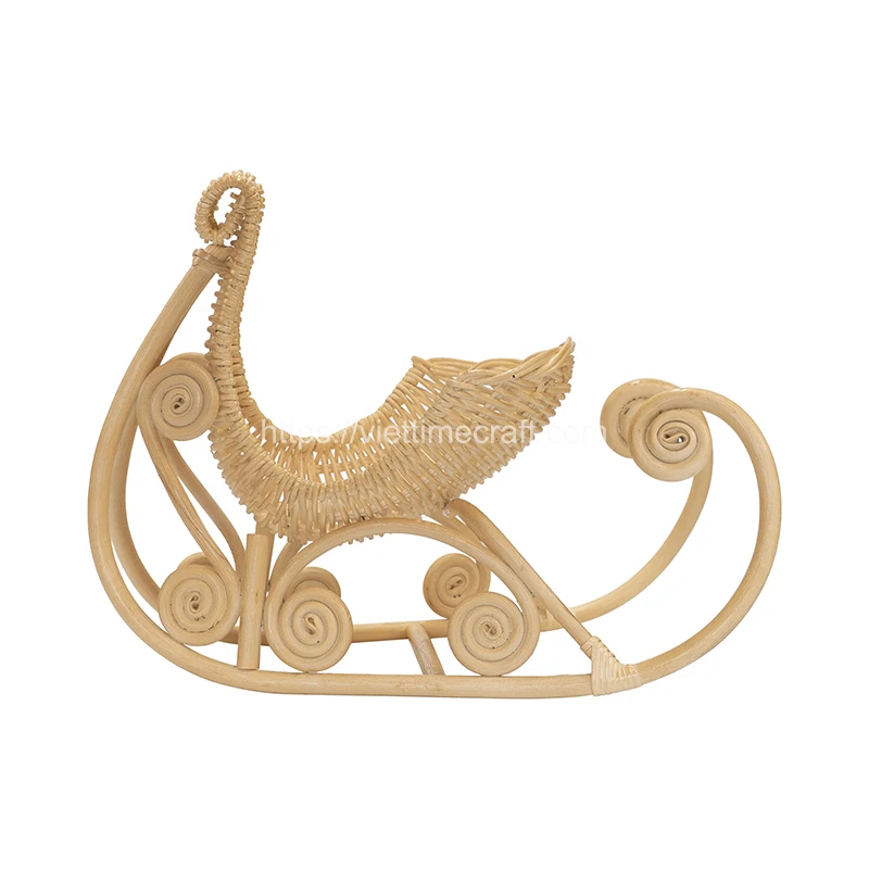 Hot Selling Rattan Sleigh Christmas Table/Shelf Decorative Gift Basket Best Sale Wholesale Cheapest Price