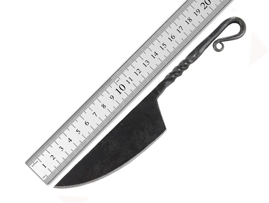 High Quality Custom Handmade Antique Medieval Kitchen Knife High Carbon Steel Damascus Protected Cover Industrial Leather Use