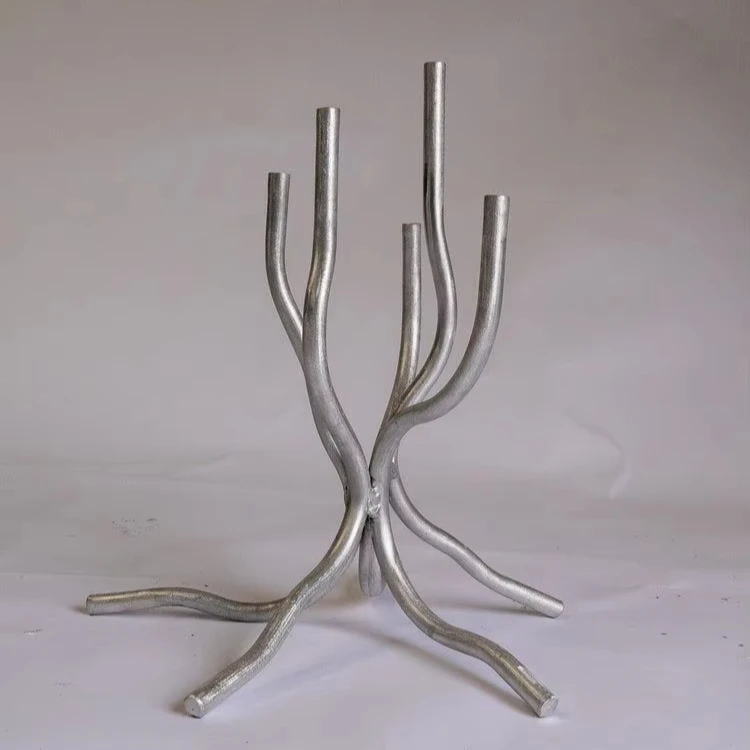 Aluminum Casted Handmade Five Holder Candle Stand With Custom Finished For Decorating Home Office Lighting