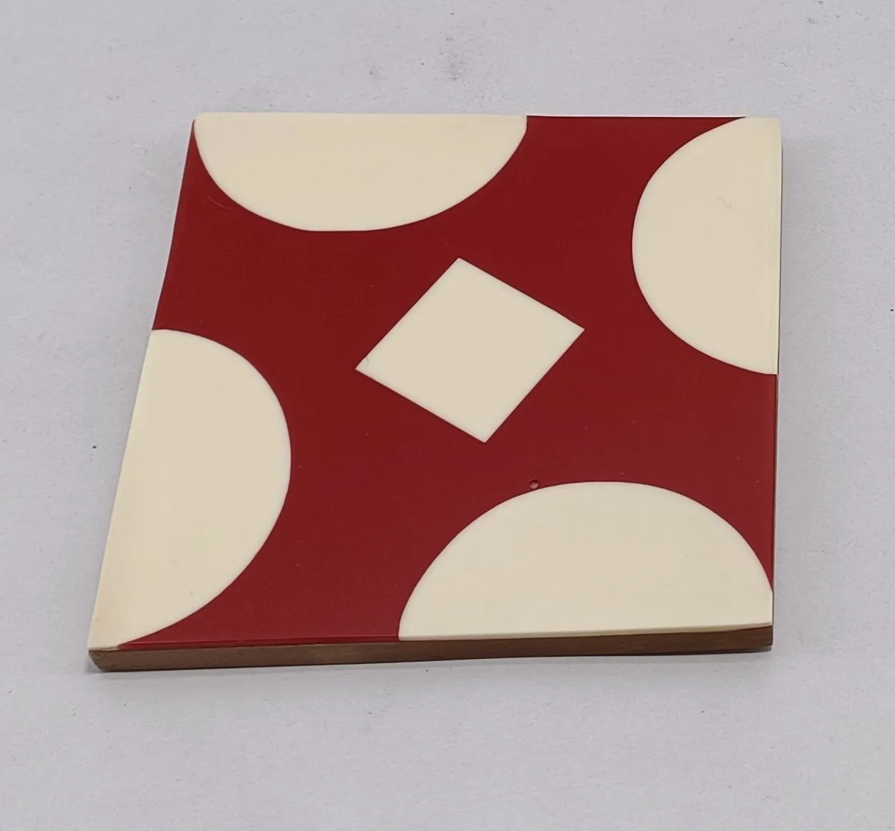 New Arrival Resin And Wood Coaster Set of 4 pcs With Wooden Stand Epoxy Custom Colour Tea Cup coasters at wholesale