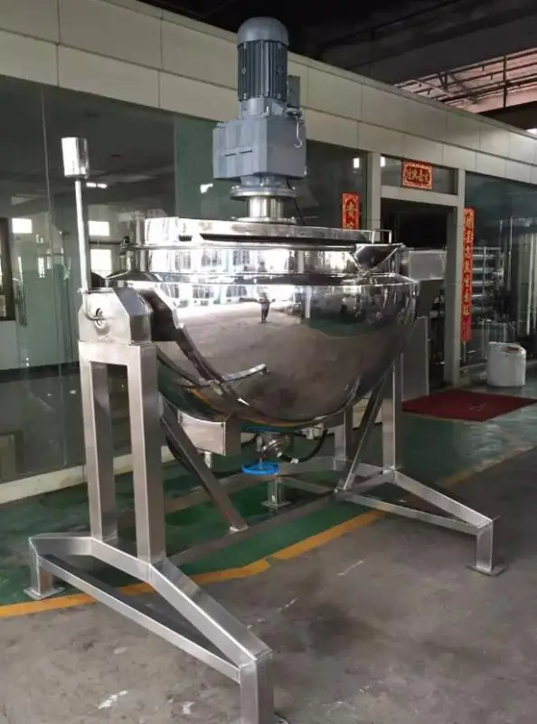 High quality heat transfer fluid based upon highly refined mineral oil providing excellent oxidation stability