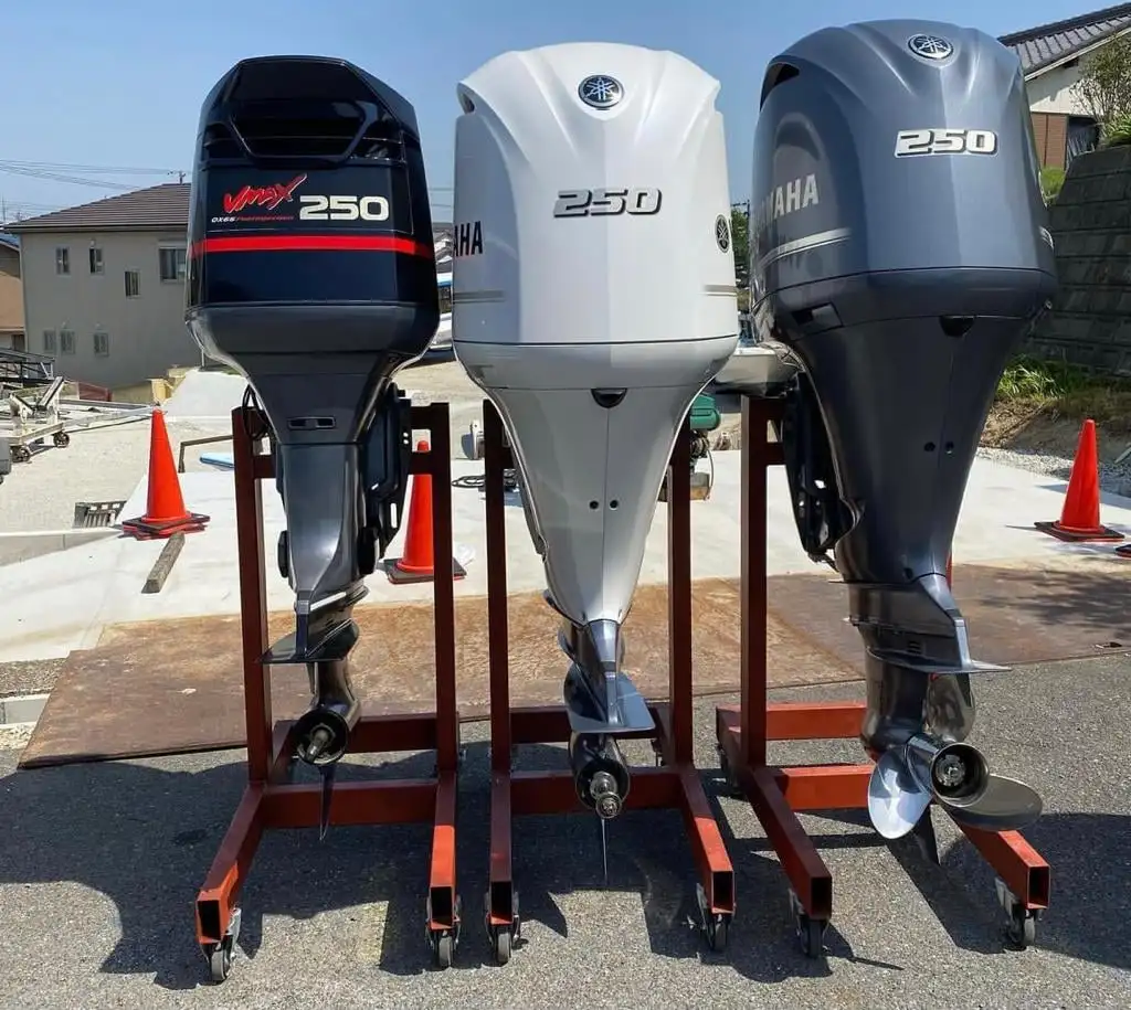 Cheap and Competitive sales Yamahas New & Used 15hp, 30hp, 40hp, 60hp, 75hp, 2 stroke 4 stroke outboard motor / engine