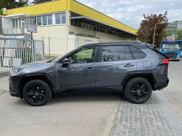 USED 2019 Rav 4
