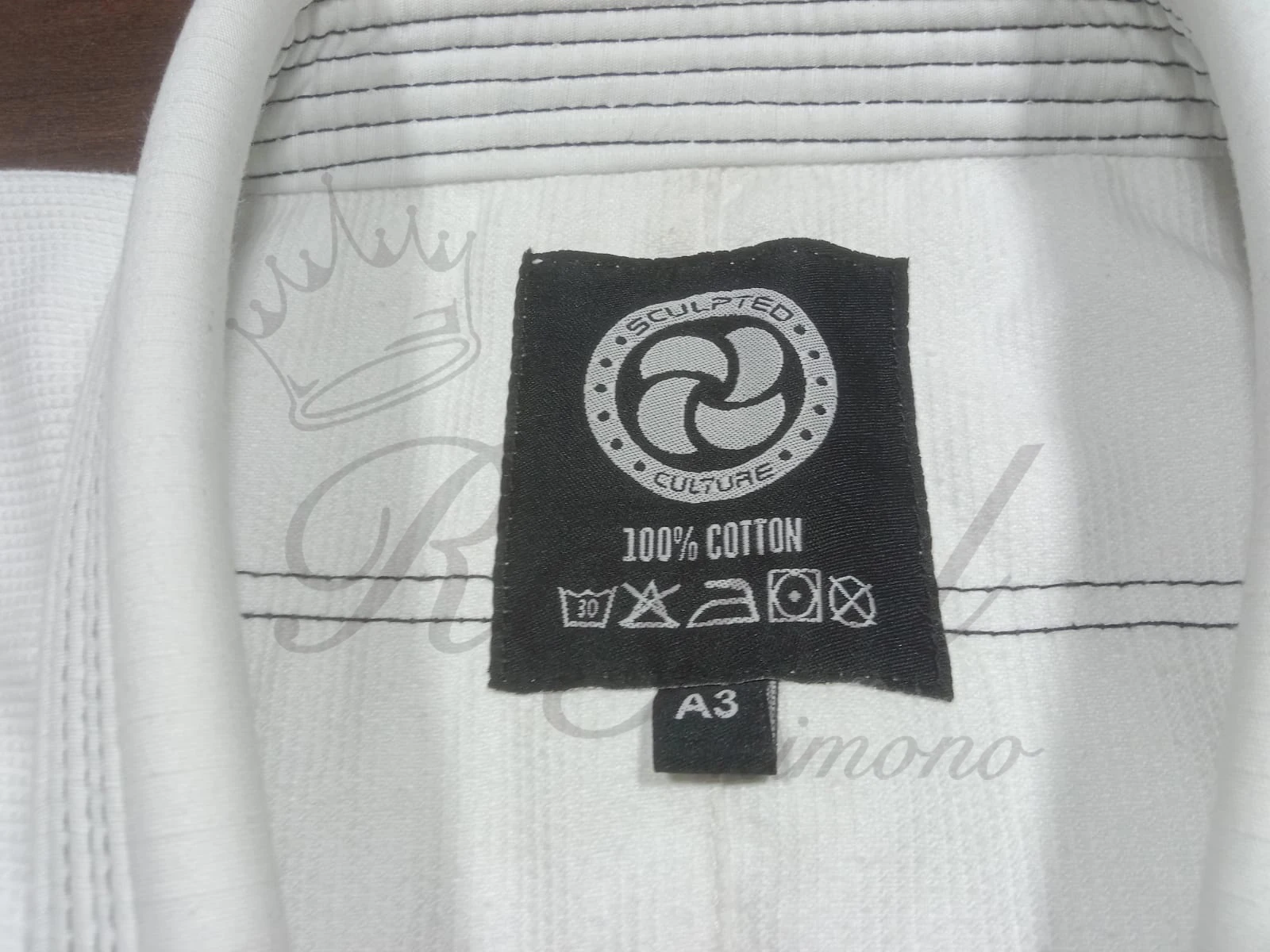 Высококачественная индивидуальная мягкая ткань BJJ Gis оптовая продажа 2023 380gsm жемчужное переплетение и ребро 10 унций одобренный bjjf Bjj GI Mens на заказ