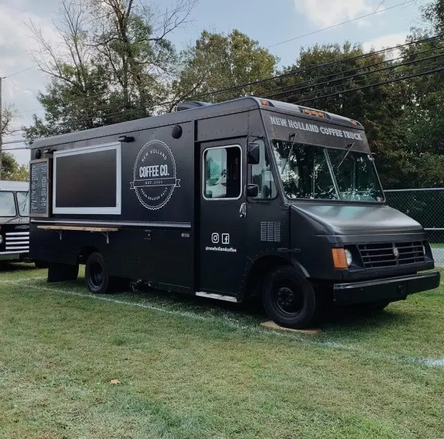High performance Fully Equipped catering ice cream mobile food truck/ sales permit used food truck/ outdoor food truck