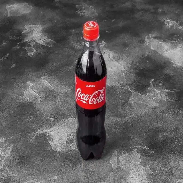 Coca Cola безалкогольный напиток-диетическая Кока-Кола 300 мл 1 5 л 330 500 Коксовые бутылки и банки