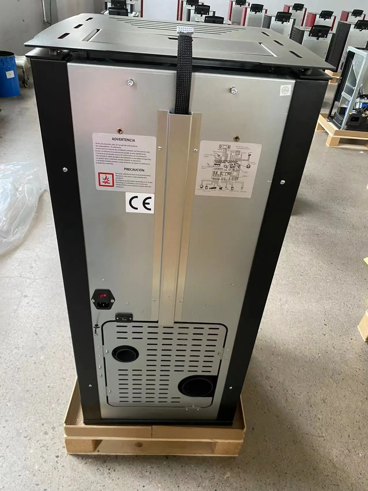 High Heating Efficiency Low Noise Pellet Fireplace Biomass Pellet heater Stove for European Market