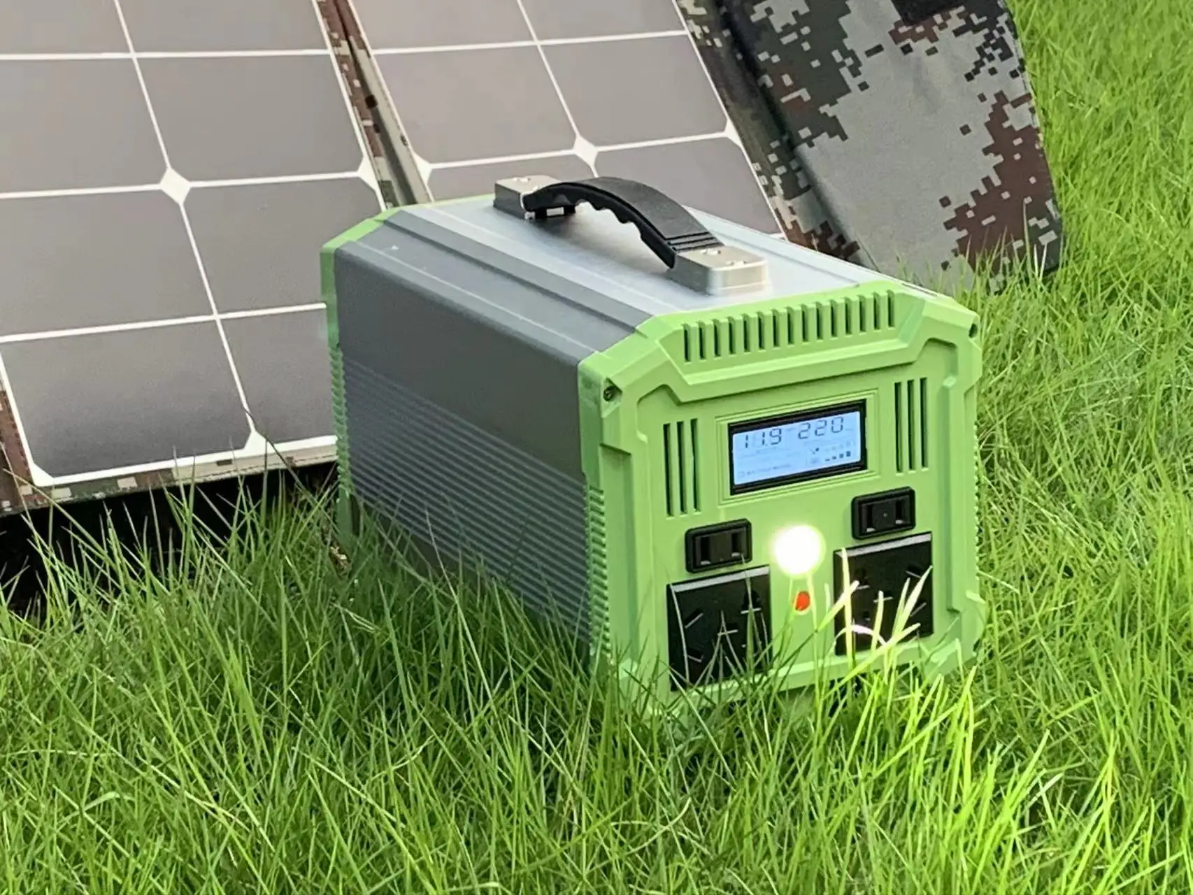 hybrid inverter+solar power generator for home use mini solar home lighting kit solar led lights rechargeable led bulbs solar e