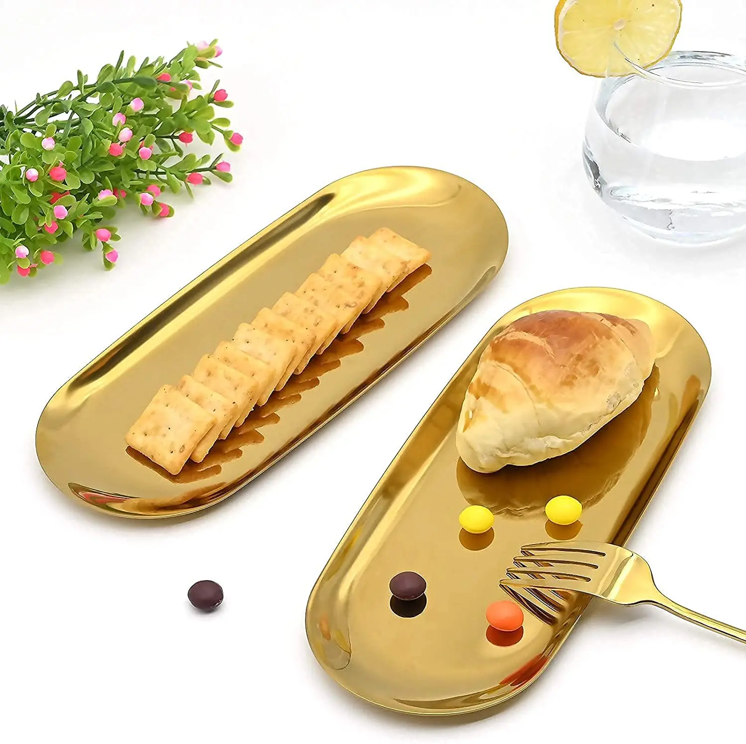 Gold Finished Metal Food Serving Trays Oval Shape For dining Table Cake Fruit Candy Snacks Serving Tray Handmade