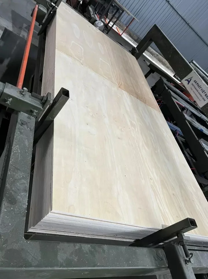 Plywood Furniture Parts Unfinished Frame International Standards Manufacturer Plywood with CARB P2  certificated low price