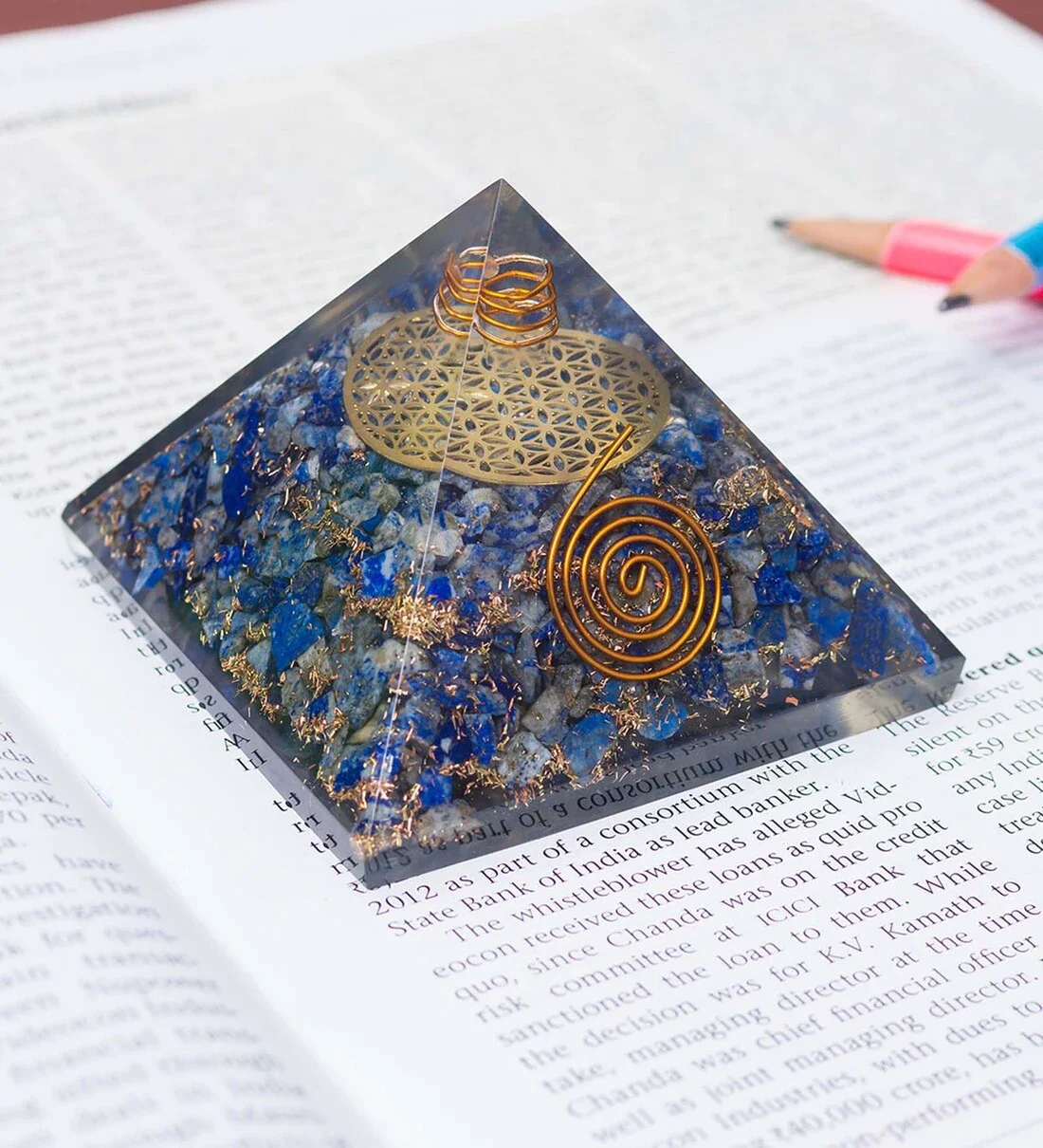 high falshy crystals rainbow moonstone chips with metal tree of life symbol orgonite orgone energy pyramid for meditation