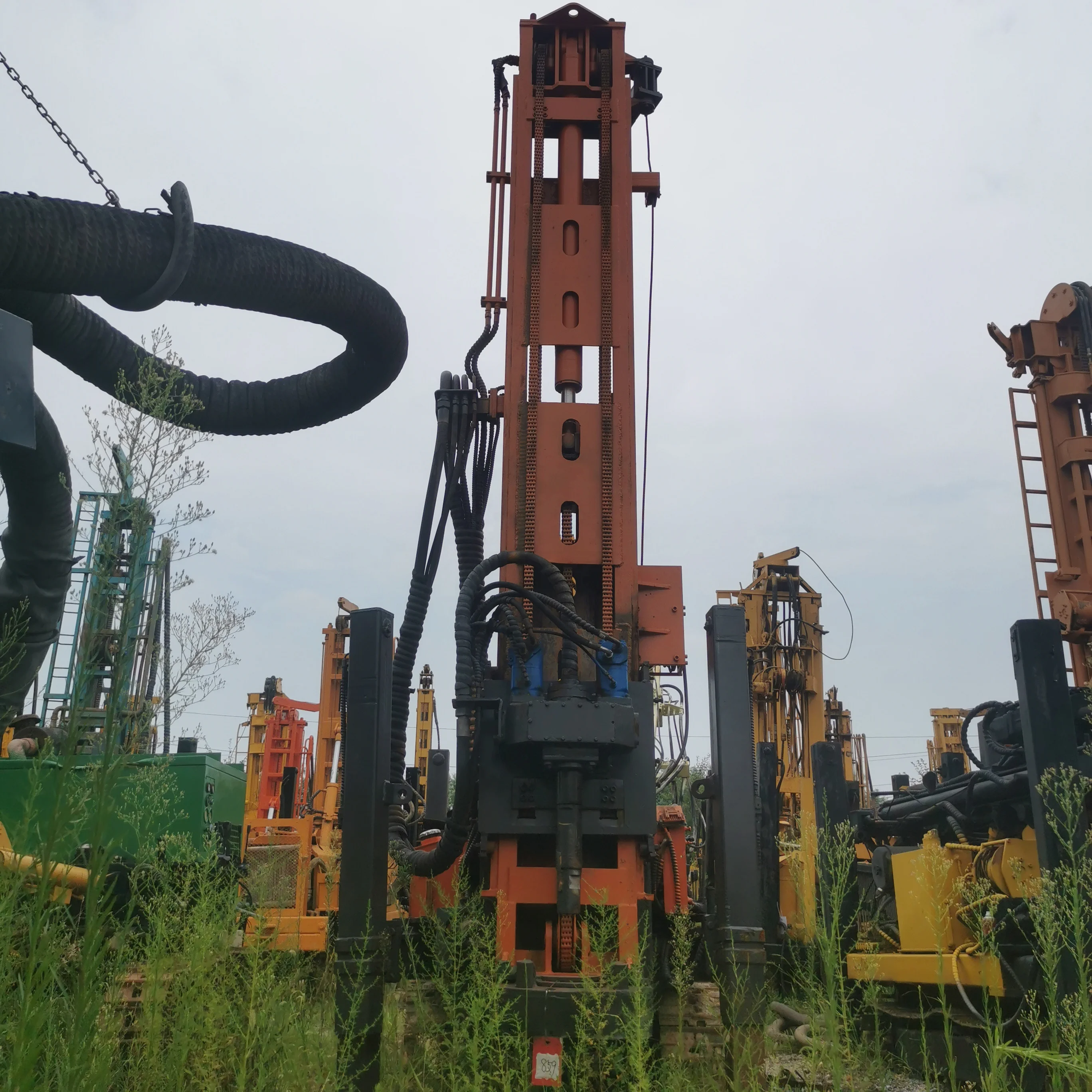 Used TS200 Depth 200m Tower 3m Portable Borehole Drilling Technology Steel Tracks Machine for Water