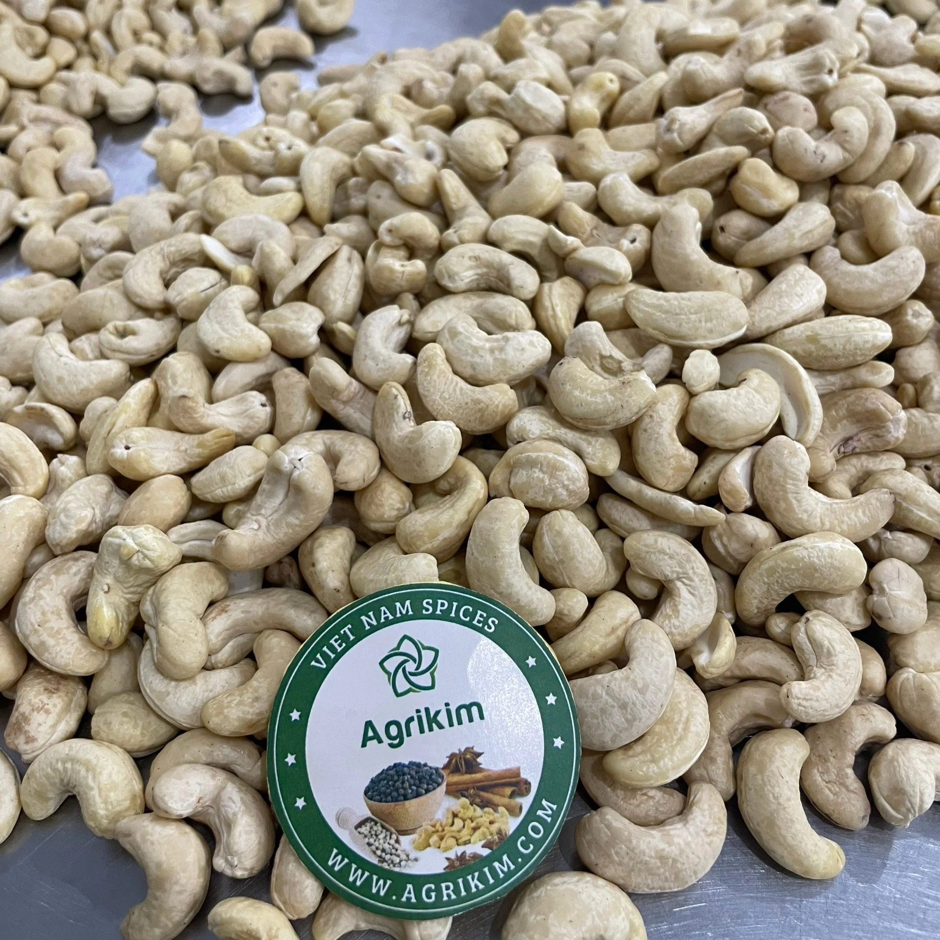 Cleaned Cashew Nuts Split Cashew Kernels Carefully Selected Superior Quality From Vietnam Bulk Price Free Sample +84 359313086