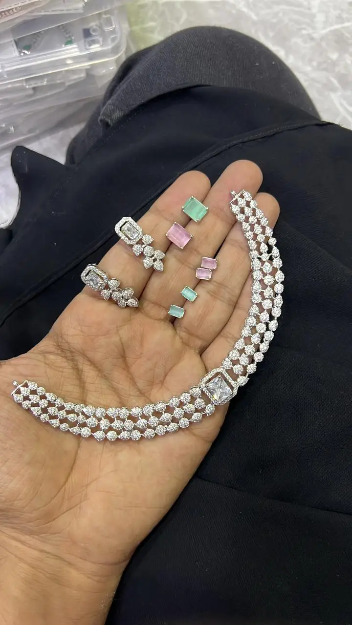 Hot Selling Bridal Party Wear Stainless Steel Earrings Set Fashionable and Trendy