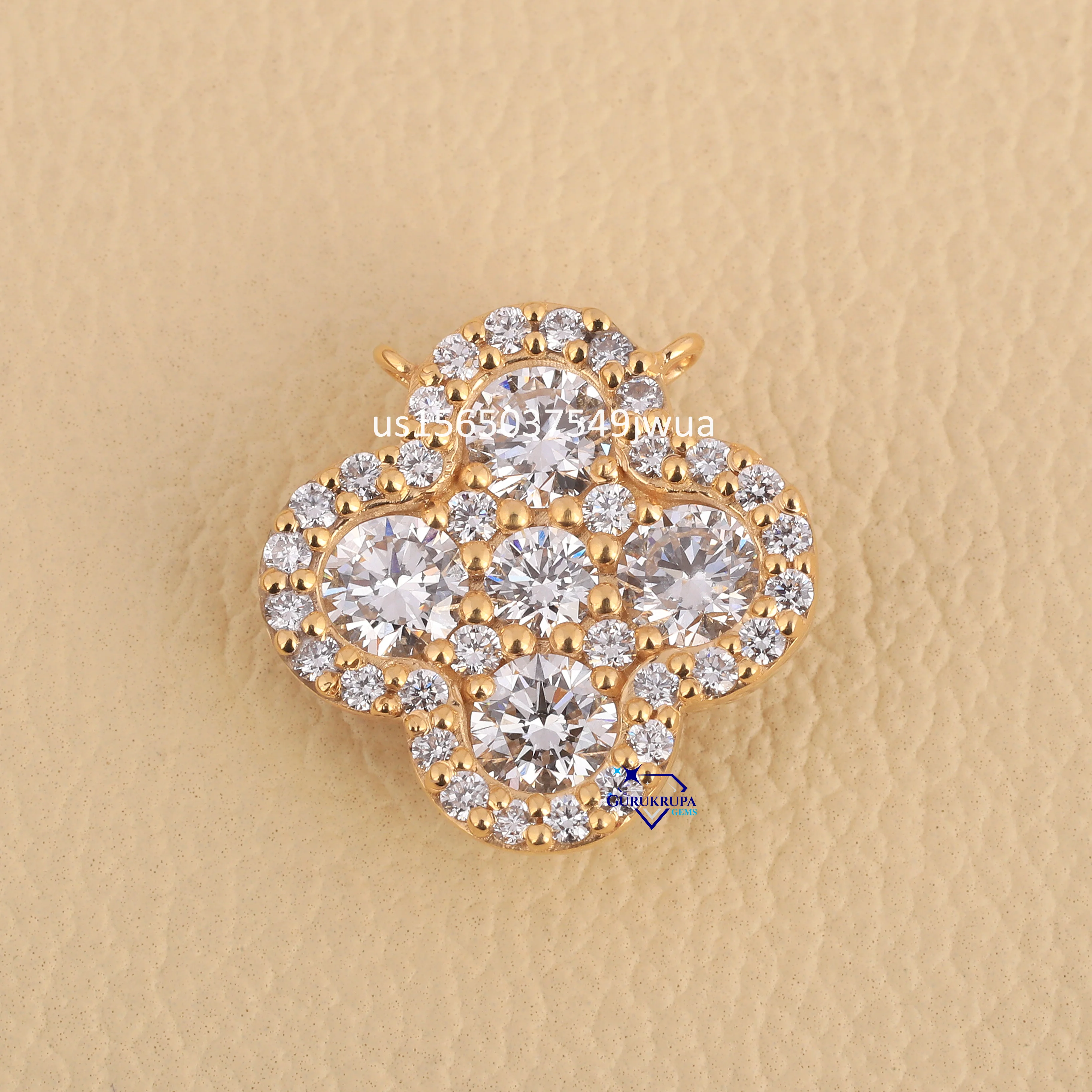 Wholesale hot Trendy Floral Design Real Lab Grown Diamond Pendant For Occasions in Solid 14kt Yellow Gold Simple elegance