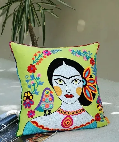 Frida Kahlo Inspired Green Crewel Hand Embroidered Cotton Cushion Cover Wholesale Indian Decorative Living Room Pillowcase