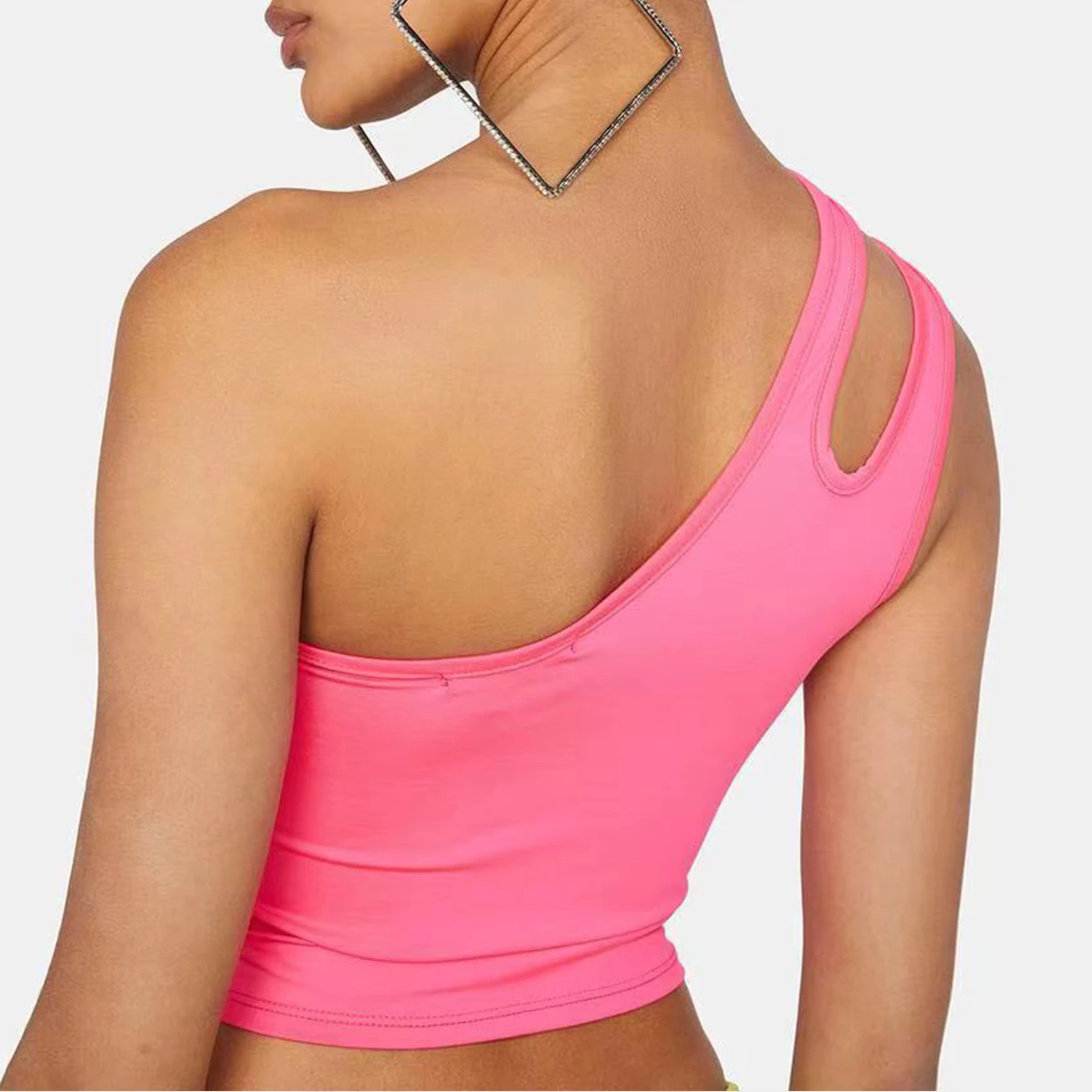 2022 Customized Sexy Hot Girls In Tight Solid Color Double Straps Cut-out Asymmetrical Y2k Tank Tops