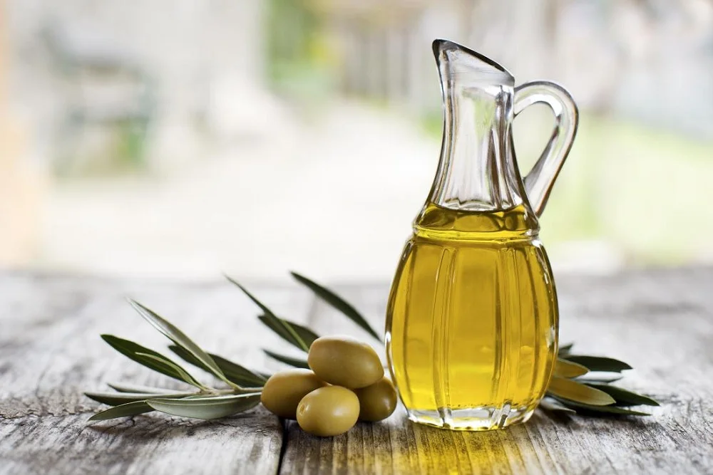 Wholesaler of extra virgin  olive oil bulk 100% pure natural discount price extra virgin olive oil