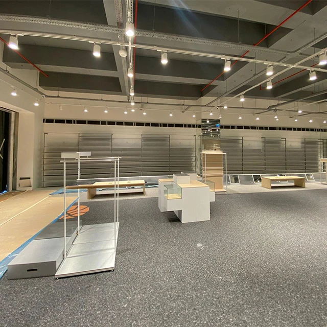 Hot Sales Luxury Sport Clothing and Shoe Exhibition Display Rack with wooden stand and metal storage market for shopping