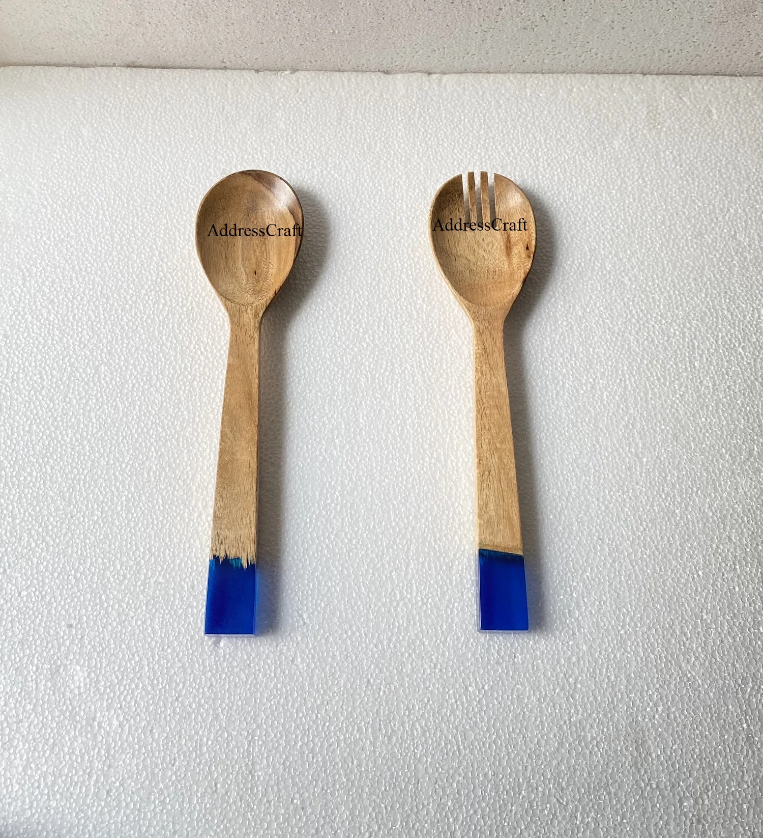 Latest Design Handmade Wooden Salad Server Set Decorative Resin Handle Salad Tools Table Creative Wooden Cutlery Salad Service