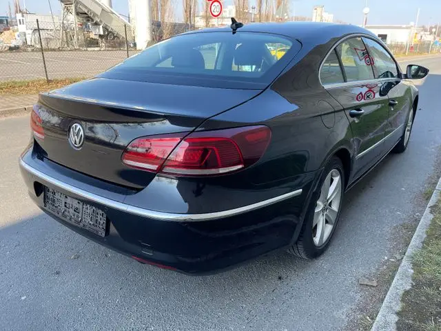 2012 USED VOLKSWA GEN PASSAT LHD