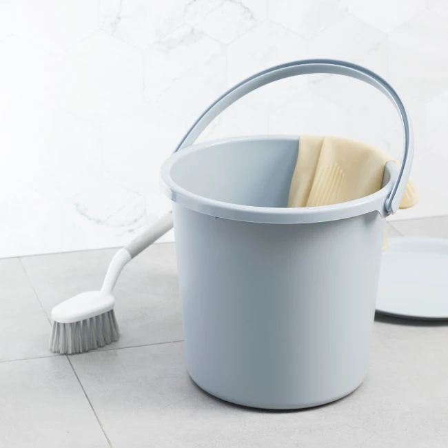 Notoro 14L PP Plastic round Bucket with Handle Portable Kitchen Bathroom Toilet Water Bucket Includes Lid Accessory