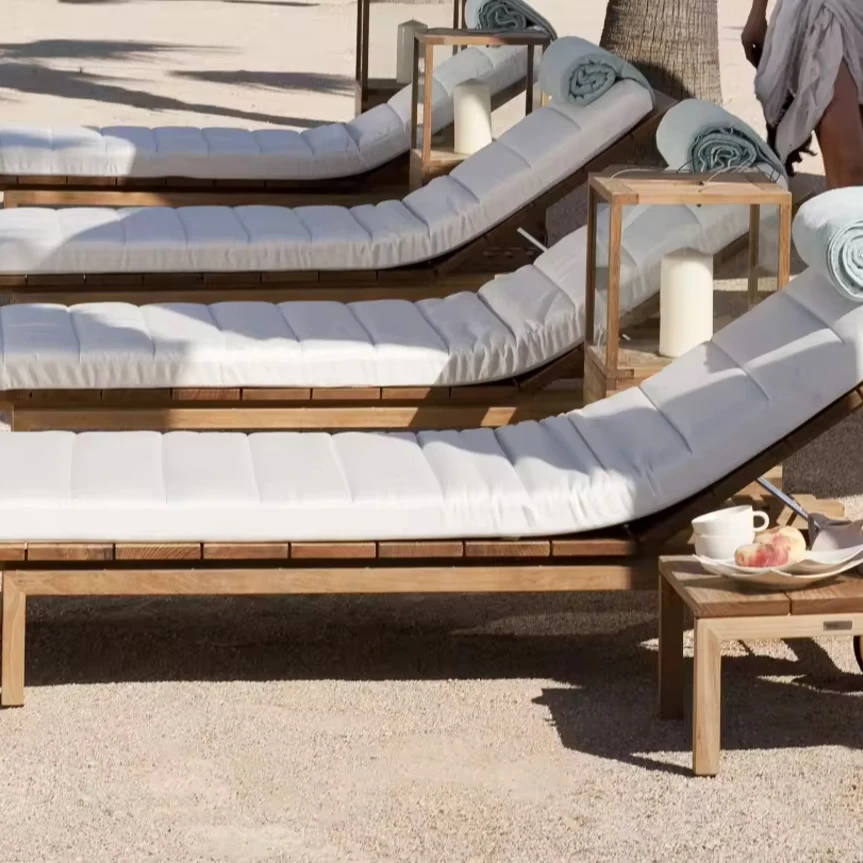 High Quality Solid Teak Wood Outdoor Furniture Waterproof Sun Bed Patio & Chaise Lounge for Pool Villa Hotel & Park Use