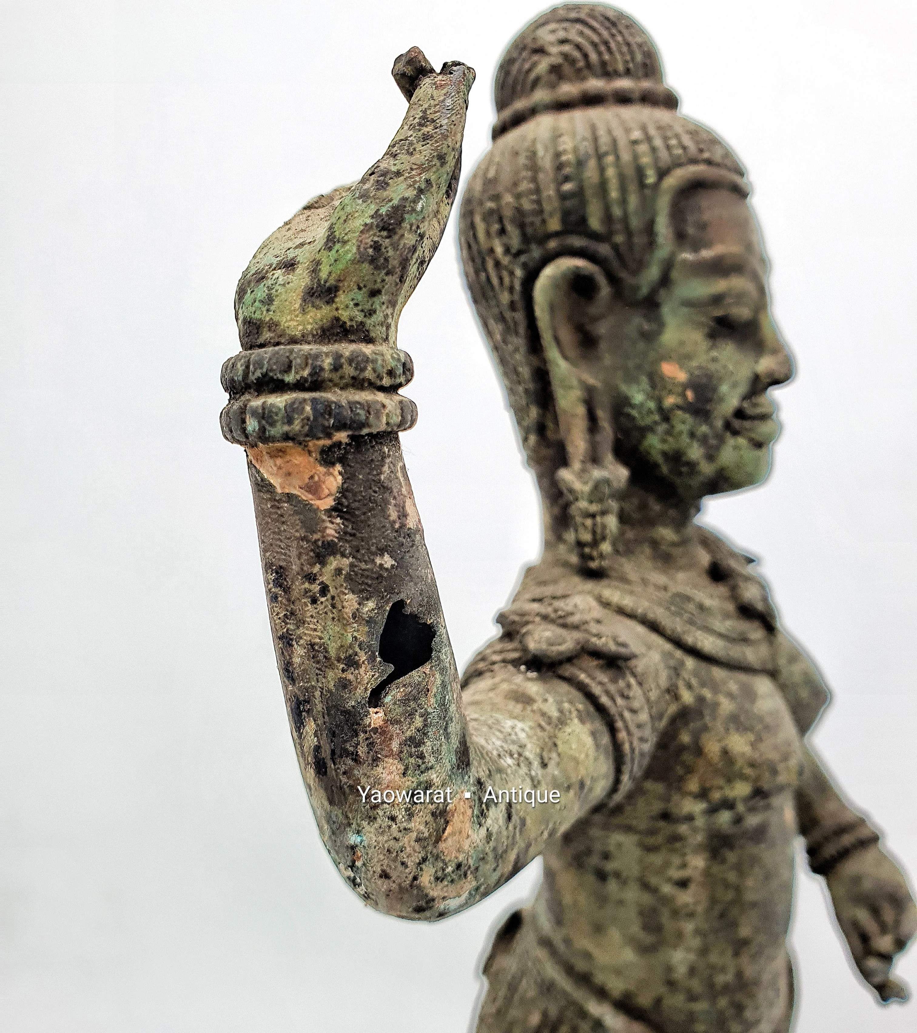 Antique Bronze Female Goddess Statue In The Dance For Decorated and Collectibles Home Decorative