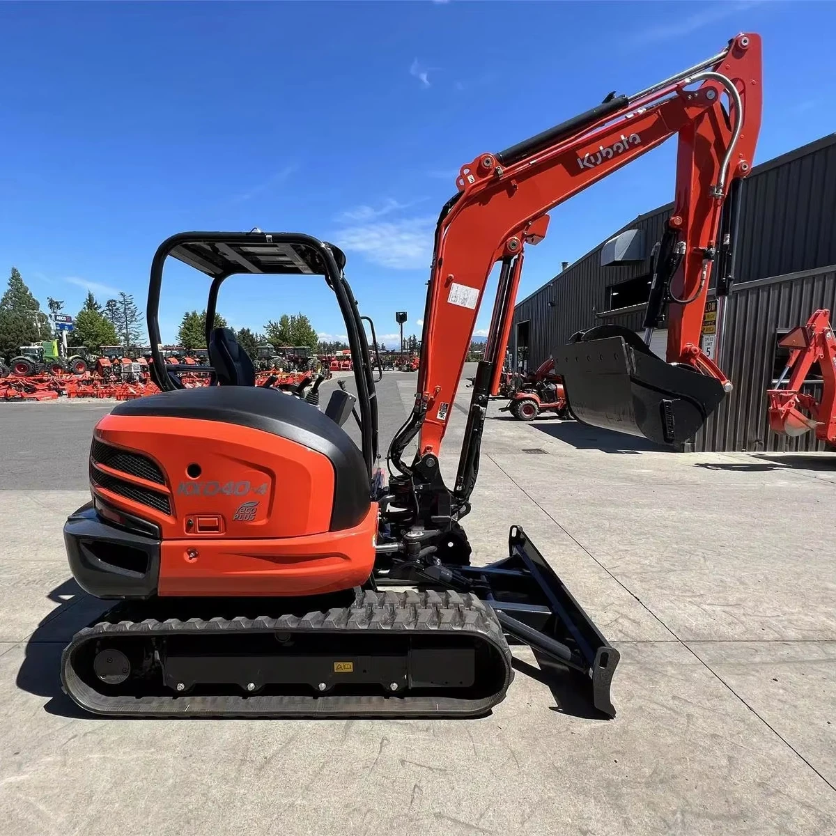 Доступный KX040-4 мини-экскаватор Kubota 3-7 тонн гусеничный станок в б/у и новом состоянии