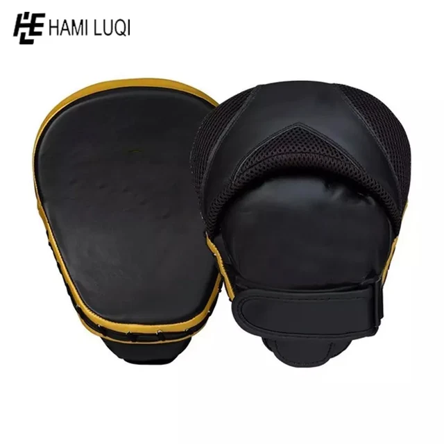 Black and Gold Professional Boxing Focus with Ventilation and Secure Straps