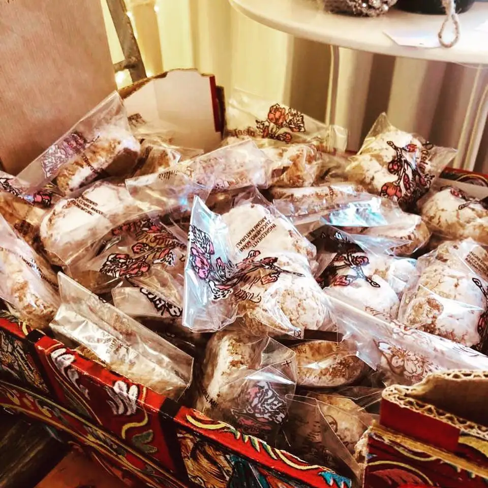 Delicious Soft Sicilian Almond Cookies with Pistachio 1kg