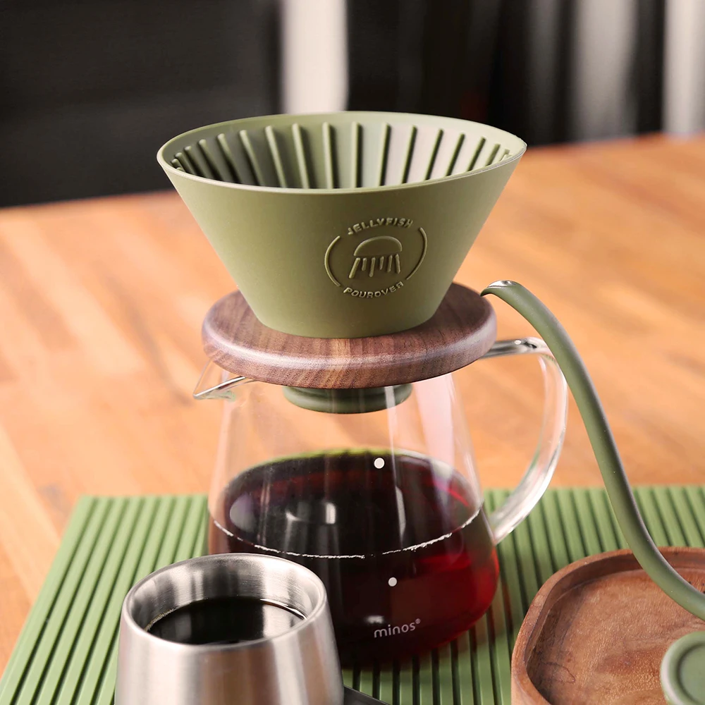 Modern Design Coffee Dripper Set Food Grade Silicone Slow Brewing Accessories with Glass Ceramic Wood Metal Outdoor Kitchen Use