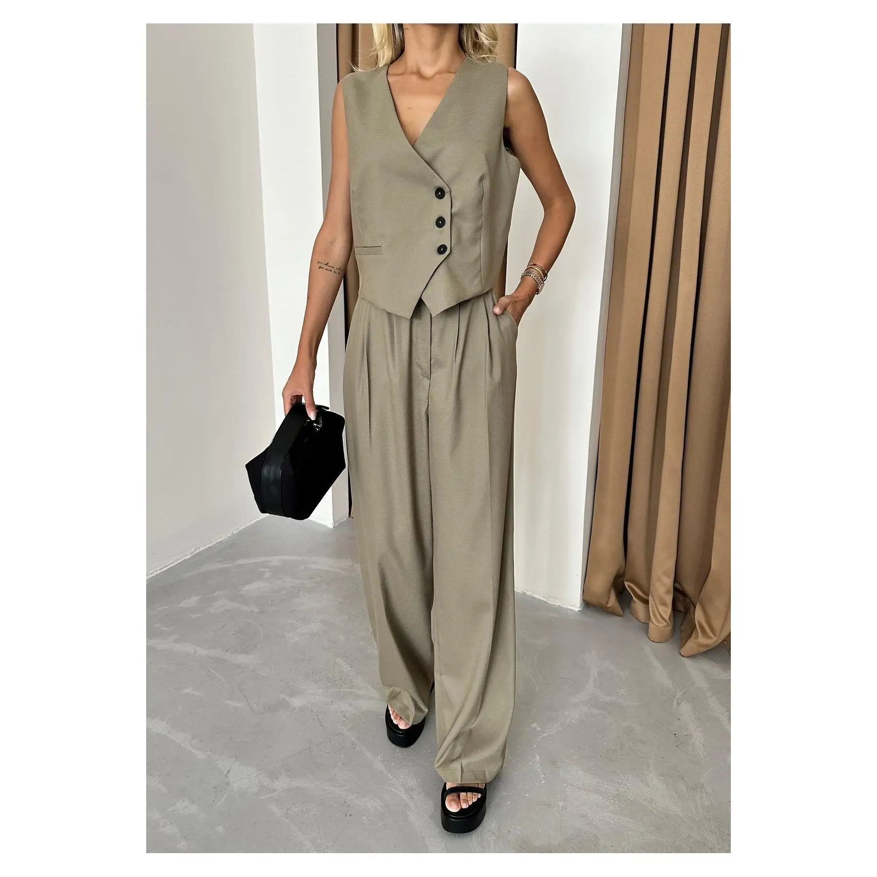 Khaki Solid and Print Pattern Closure Vest with Short Cotton Pants Office Blazer Top Summer Clothes Set with Logo Decoration