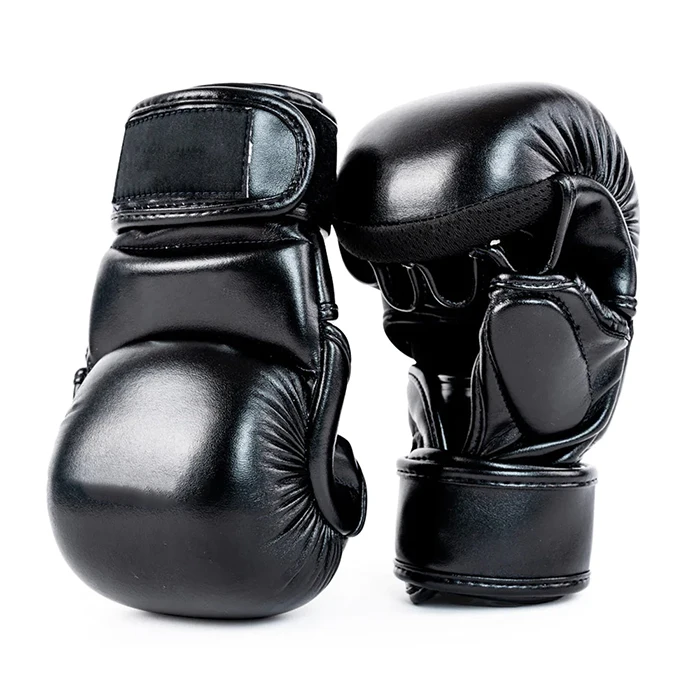 Top Selling High Quality Black Color MMA Fight Grappling Gloves Customized Logo MMA Shooter Gloves MMA Muay Thai Punching Gloves