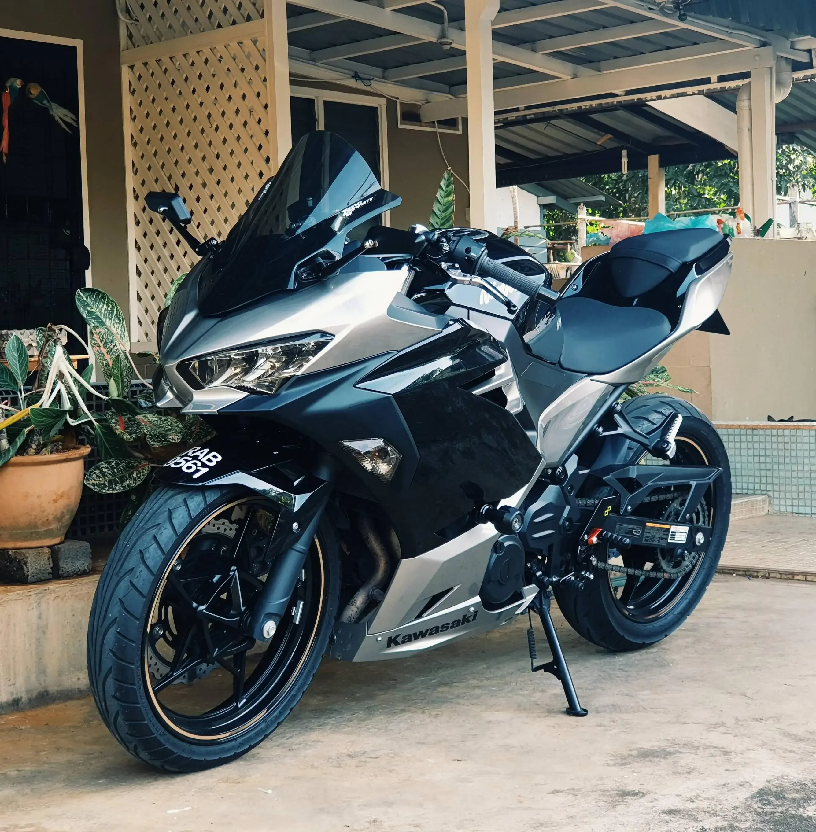 Оригинальный 2021 Kawasakis ZX-10R ниндзя