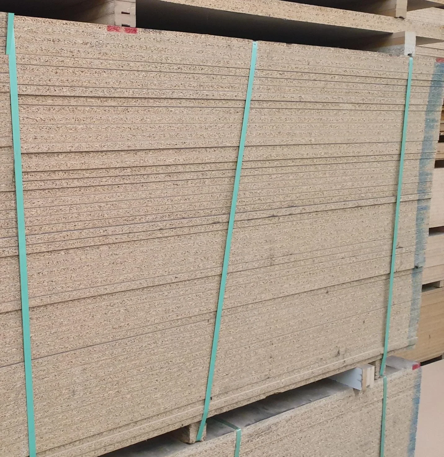 Best Supplier - wooden Particle Board Particle Board Price / Waterproof Chipboard  from Vietnam factory