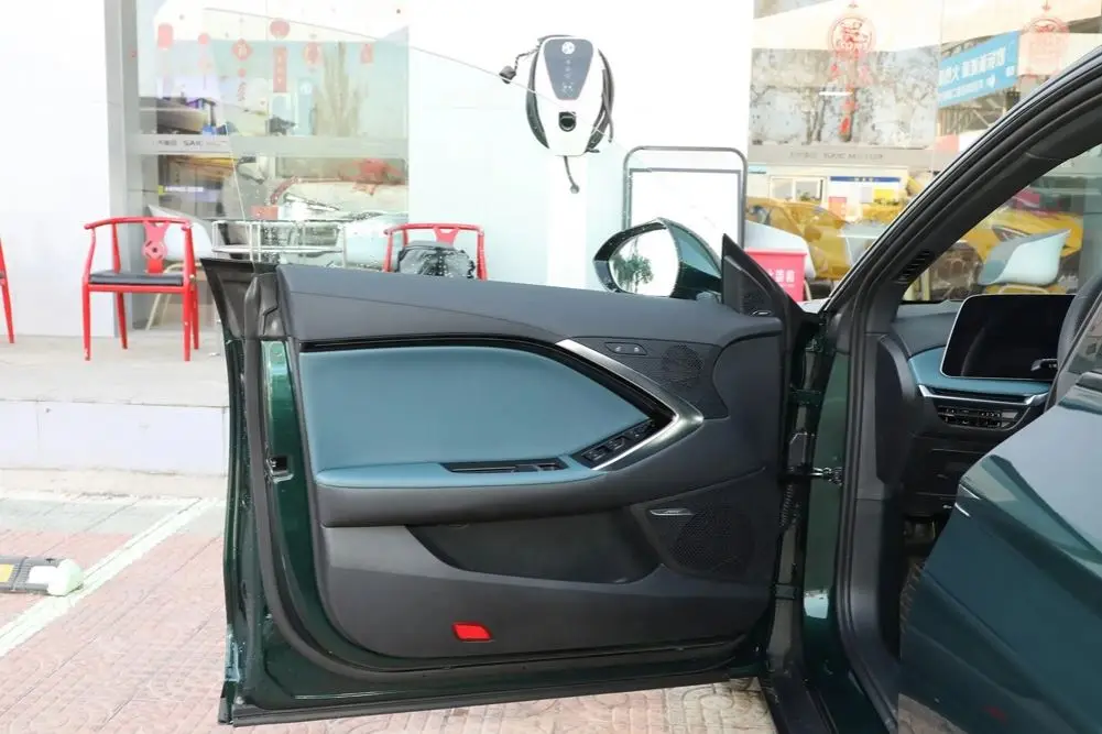 Новый газовый седан MG7 1 5 т 2 0 261 лошадиных сил левая рука мест роскошный автомобиль Honor 230 км/ч средний бензин MG 7