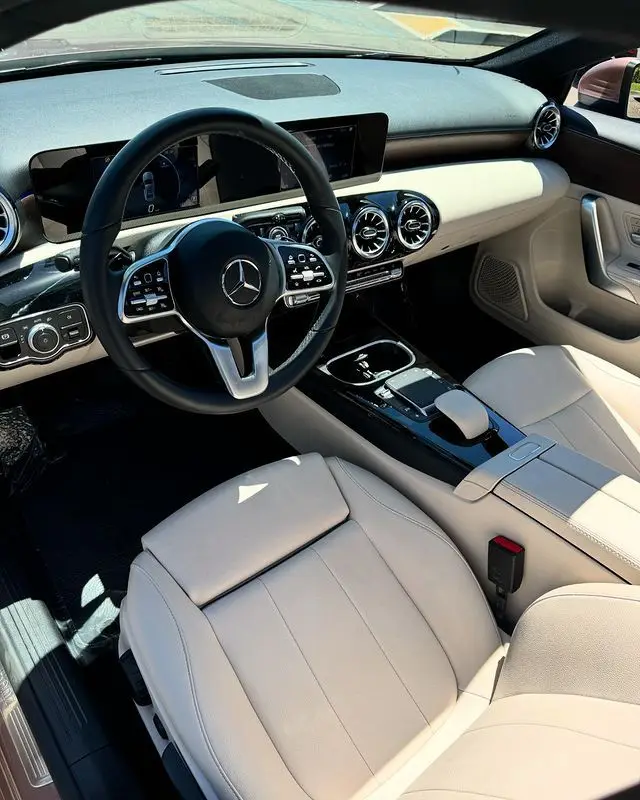 2022 2023 2024 Merce des Benz A220