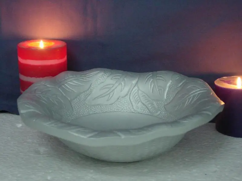 Wholesale Round Serving Tin Fashionable Trending Design New Customized Casting Bowl for Fruit Food
