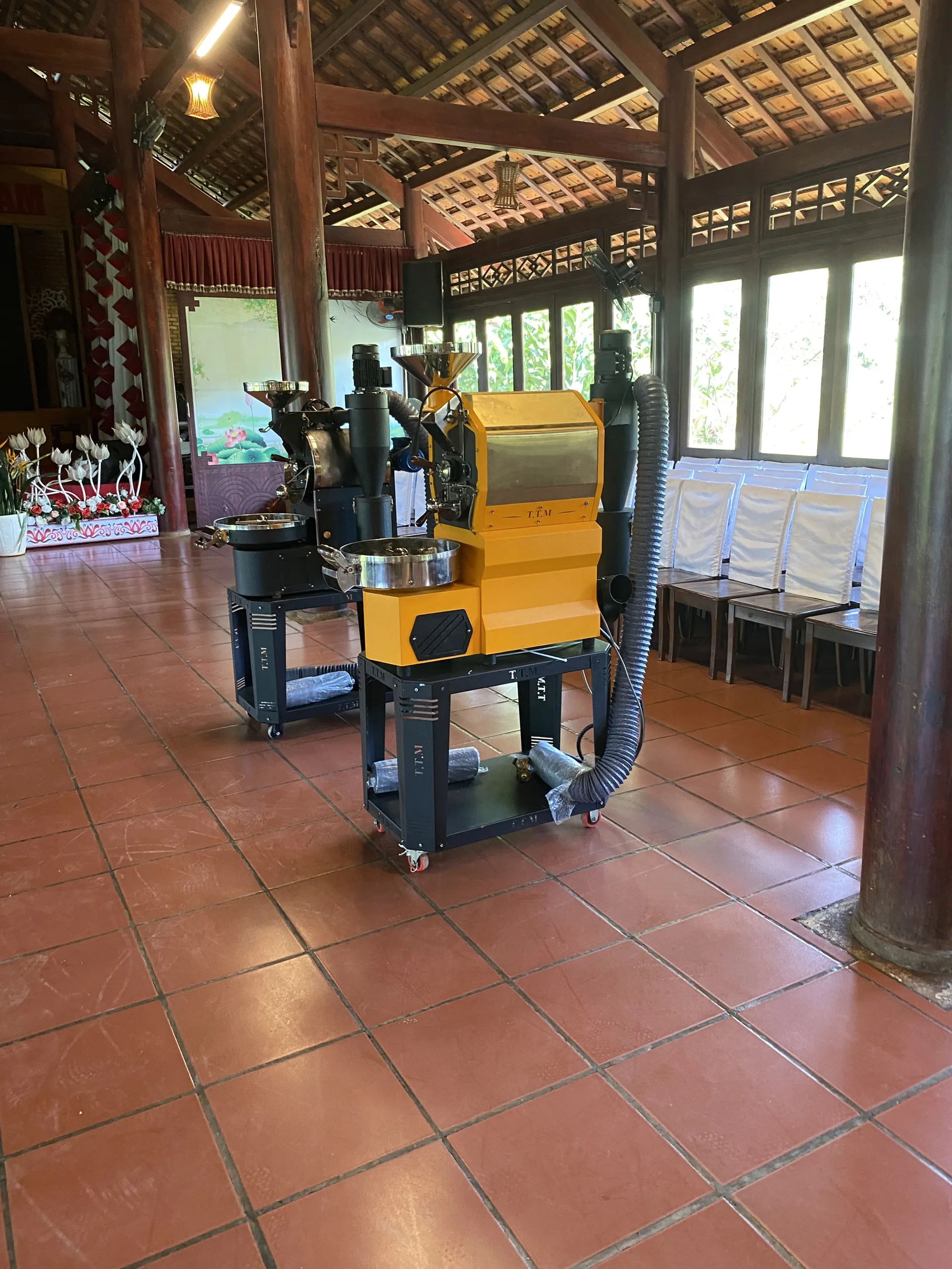 Electric Automatic Stainless Steel 1kg semi Hot Air Coffee Roaster with chaff collector 2022 design