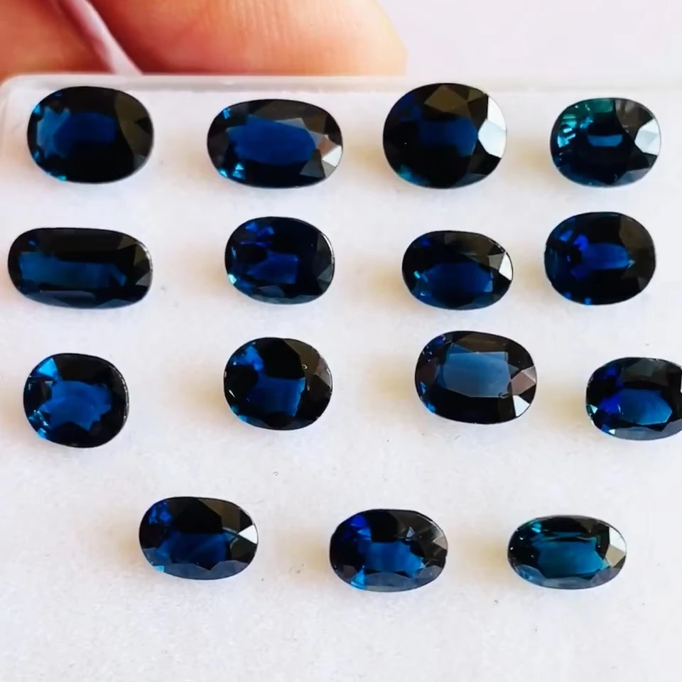 Beautiful Natural Blue Sapphire Heated gemstone 15pcs Round Cut AAA quality with exceptional luster & perfect for jewelry making