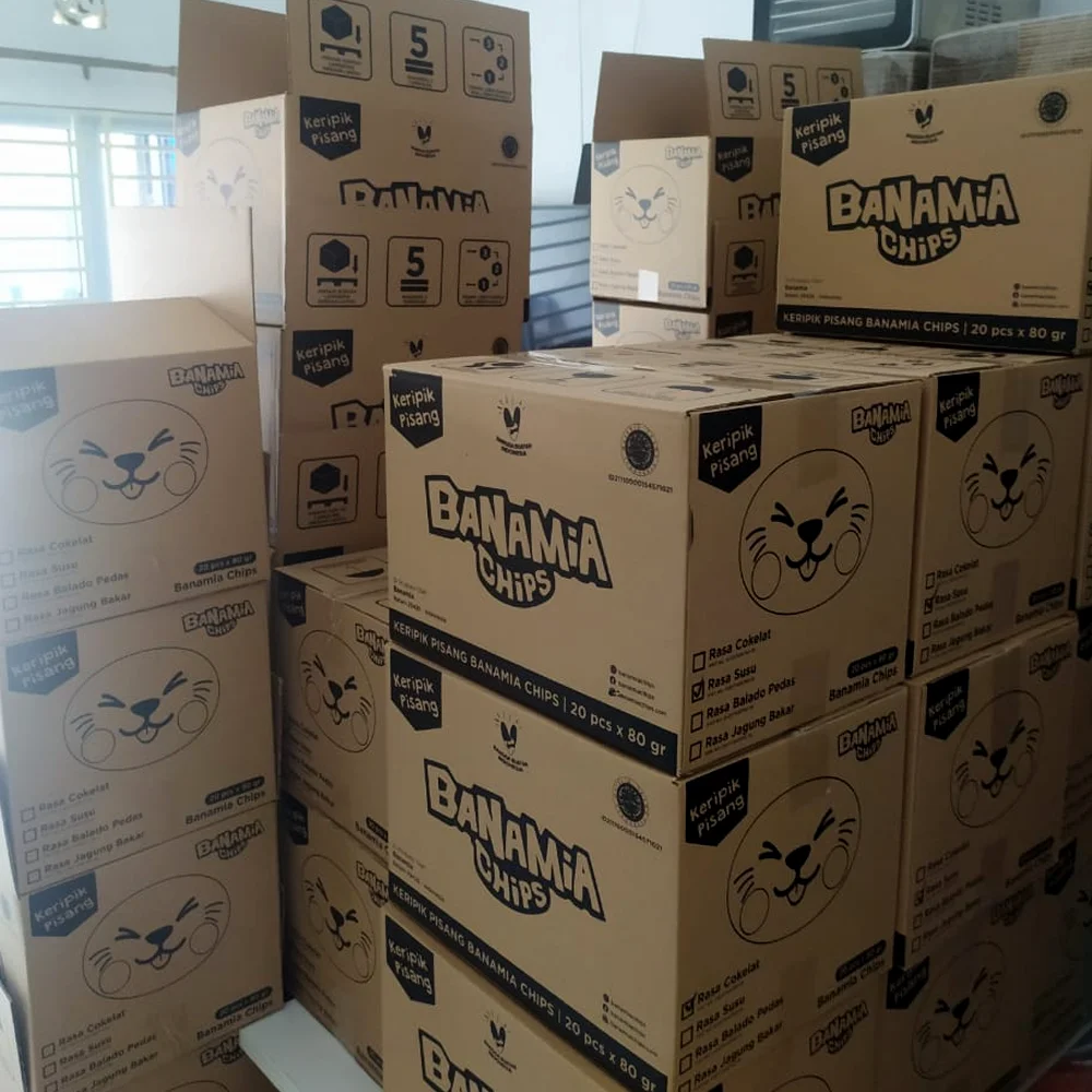 Freshly Picked Spicy Flavor Bananamia Chips 80g Fresh Crispy Dried Banana Fruit & Vegetable Snacks with Spicy Balado Flavour