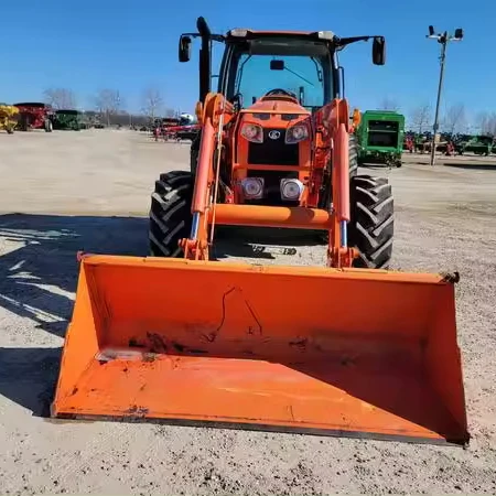 Довольно M6-141 Kubota мини-садовый трактор с хорошим состоянием на продажу