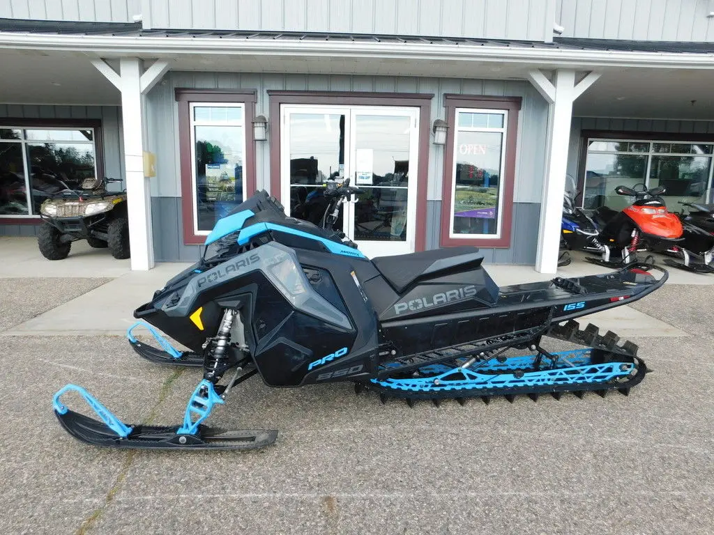 P0laris Snowmobile 850 Pro RMK Matryx 155
