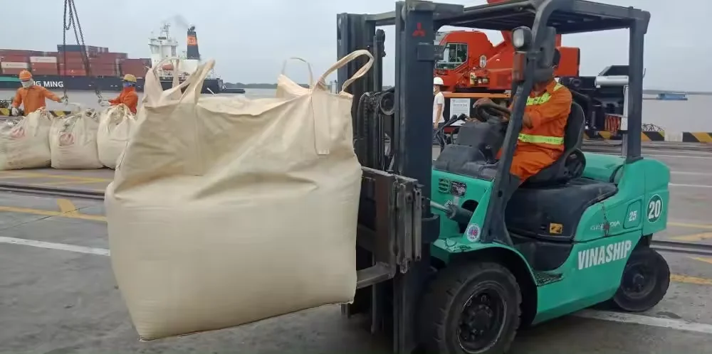 portland cement grey colour made in Vietnam high quality cement for construction cheap price