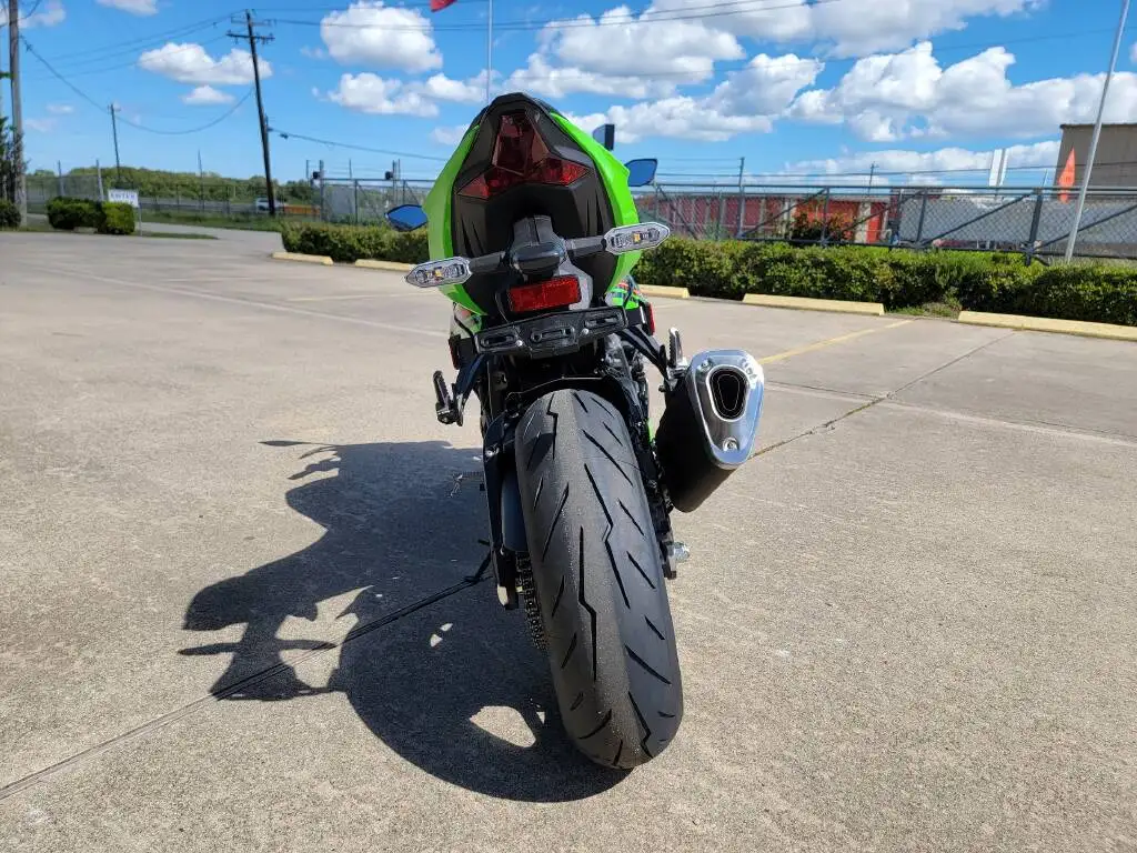 USED  2024 Kawasaki Sportbike Motorcycle Ninja ZX-6R KRT Edition